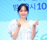 '비연예인♥' 이유영, 혼인신고 3개월만 첫 득녀 "육아 집중"(종합) [단독]