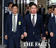 최태원 대한상의 회장 "국회 개원이 경제에 청량한 바람 일으켜주길 기대"