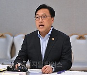 김병환 "ETF베끼기·수수료 전쟁 치중… 투자자 기대 못미쳐"