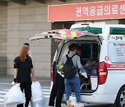 "군의관 도움 안 된다" 병원들 손사래 치는데…추가 투입하겠다는 정부