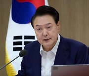 [속보]尹대통령 "광주 AI영재고 2027년 개교, 제가 직접 챙길 것"