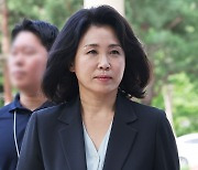 민주, 김혜경 소환조사에 “추석 밥상에 이재명 부부 제물로”