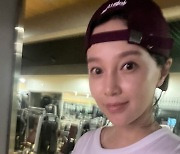 '득녀' 아유미, 출산 후 다이어트 "10kg 더 빼야..바지 안 들어가"