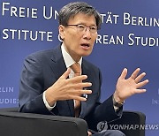 전직 외교 원로들, 한목소리로 '한국 핵무장론' 일축