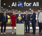 올라프 숄츠 독일 총리, IFA 2024 삼성전자 전시관 찾아