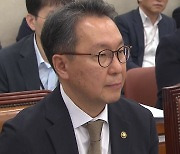 확산하는 '장·차관 책임론'...친윤 "중도 교체 안 돼"