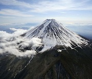 후지산 폭발 3시간 뒤 도쿄 전체 마비…시뮬레이션에 충격받은 日