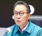 '박민수 경질론' 친한·비한 동시분출…"의정갈등 출구전략 필요"