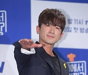 신화 이민우, ‘파묘’ 무속인 만났다 “3년 안에 결혼 가능성↑” (컬투쇼)