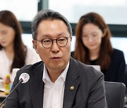 내년 건강보험료율 7.09%···2년 연속 동결은 처음