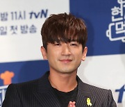 얼마나 답답했으…이민우, '파묘' 무속인 만났다 "3년 안에 결혼한다고"