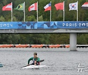 첫 패럴림픽 8위 기록하는 최용범