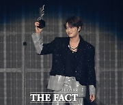 [2024 TMA] 김재중, '핫 스테이지 오브 더 이어' 수상…데뷔 20주년의 건재함