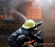 케냐 학교 기숙사 덮친 화재…어린이 17명 숨져(종합)