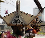 Papua New Guinea Asia Pope