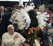 Papua New Guinea Asia Pope