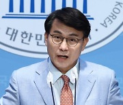 與 윤상현 "마약·딥페이크와 전쟁 선포…플랫폼 기업 처벌도"