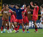 "한국, 우리 또 못살게 구네!" 독일 축구, 이번엔 韓에 '보고타의 기적' 헌납