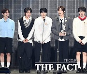 [2024 TMA] NCT WISH, '넥스트 리더' 수상…청량한 힐링 에너지 선보여