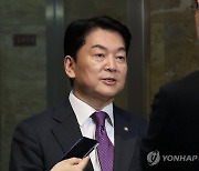 안철수 "`2025년도 증원`도 유예해야…2026년 논의 대안 안 돼"