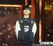 ‘기인의 잭스 하드 캐리’ 젠지, 33분만에 한화생명 공략 2-1 리드 [LCK]