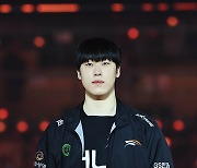 LCK 결승 무대에 선 '제카' 김건우[포토]