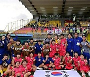 'U-20 월드컵 16강' 박윤정 감독 "한국 여자축구에 희망 주길"