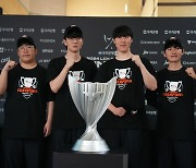 'LCK 서머 우승' 피넛 "1세트 이겼을 때 우승 직감했다"