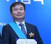 이동채, 상임고문으로 에코프로 경영 복귀 "지금처럼 하면 미래 없다"