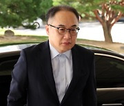 이원석 "부적절 처신과 형사처벌은 달라... 수심위 의견 존중"