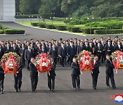 北, 정권수립 76주년 기념일 행사 개최···김정은은 불참