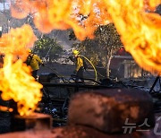 미 캘리포니아 곳곳서 산불 확산…휴교령에 약 1만5000명 대피