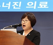 의협 대변인 "'주술' 같은 2000명 증원 물러야...국민·미래세대 건강 달렸다"