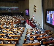 장경태 “윤 대통령 부부, 부천 화재 희생자 장례식 기간 골프장 이용 제보”