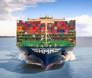 HMM to invest 23.5 trillion won in bid to become green shipping giant