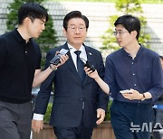 대장동 공판 출석하는 이재명 대표