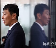 이복현 "금융위·금감원 이견 없어…가계대출 불편 국민께 송구"