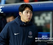 '안녕 강인아 또 나야' Here We Go 기자 확인..."PSG 구단 프로젝트의 핵심 루이스 엔리케 감독과 계약 연장 논의"