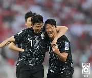 '황희찬 골' 한국, 오만과 1-1로 맞선 채 전반종료