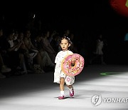 epaselect CHINA FASHION WEEK