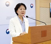 울산 탈핵단체 "온실가스 감소, 경기 둔화·겨울철 온도 상승 때문"