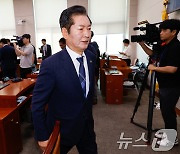 "김건희·해병대원 특검법 상정하라"…야, 우원식 의장 압박