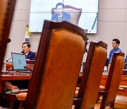 '강제 휴전' 당한 여야, 우원식 중재로 협치의 시간 '일주일' 벌었다