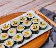 김밥 한 줄에 4000원 시대…서민들 한 끼 메뉴 가격 모두 올랐다