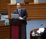 증시 저평가 질문에 경제 수장들 “과거 투자역점, 주주환원 우선순위 낮아”