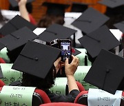 '스마트폰도 척척'…대구내일학교 졸업식