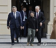 UKRAINE CRIMEAN PLATFORM SUMMIT