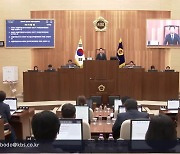 ‘혼란 초래’ vs ‘의회 책무’ 예산 삭감 후폭풍