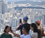 “딴세상 이야기 자꾸 듣다보니”...반포 국평 60억 찍고 신축은 신고가 행진