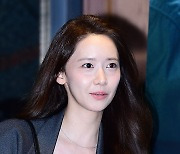 윤아 ‘베테랑2’ 응원하러 한걸음에 영화관으로 [MK포토]